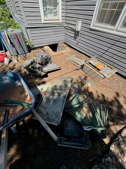 Efficient Crawlspace Cleanout in Millcreek Utah image